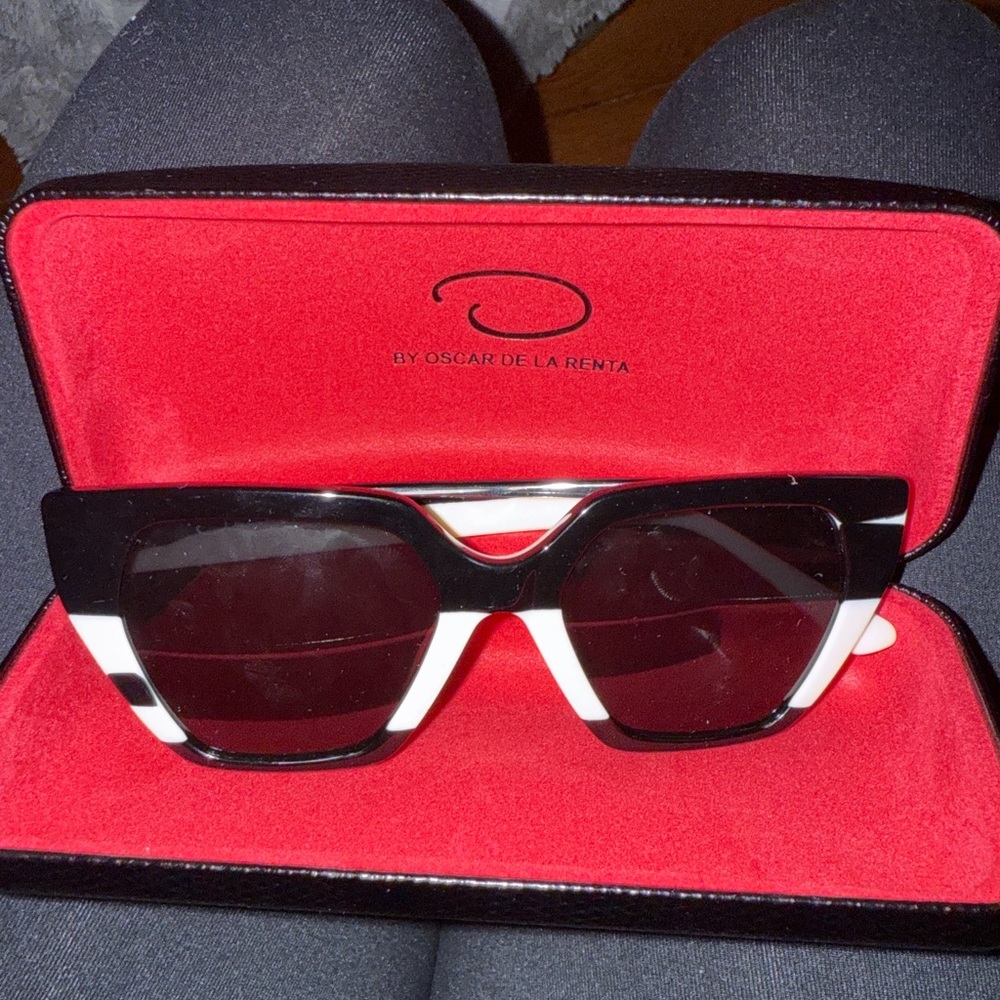 Oscar de la Renta Black and White Sunglasses